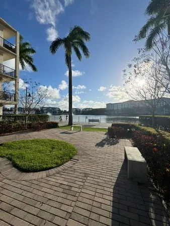 $3,100 | 4700 Northwest 84th Avenue, Unit 31, Doral, FL 33166