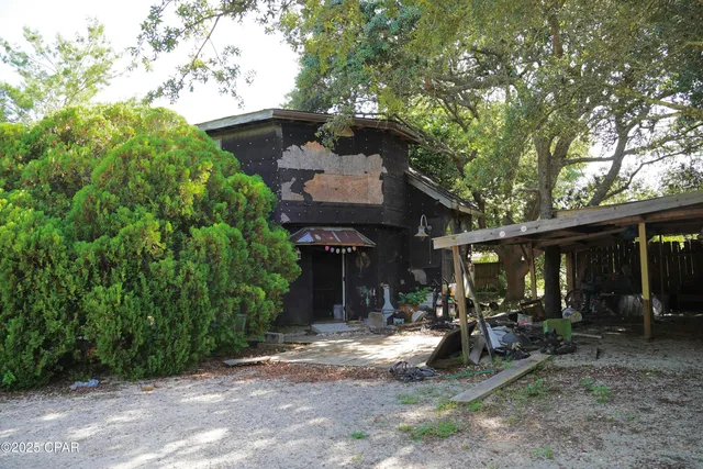 $1,000,000 | 174 Walton Palm Road, Inlet Beach, FL 32461