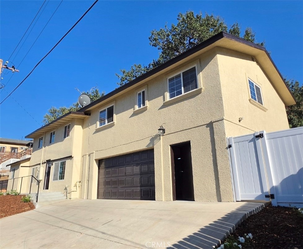 6130 Birch Street Simi Valley, CA 93063 - Photo 2 of 39