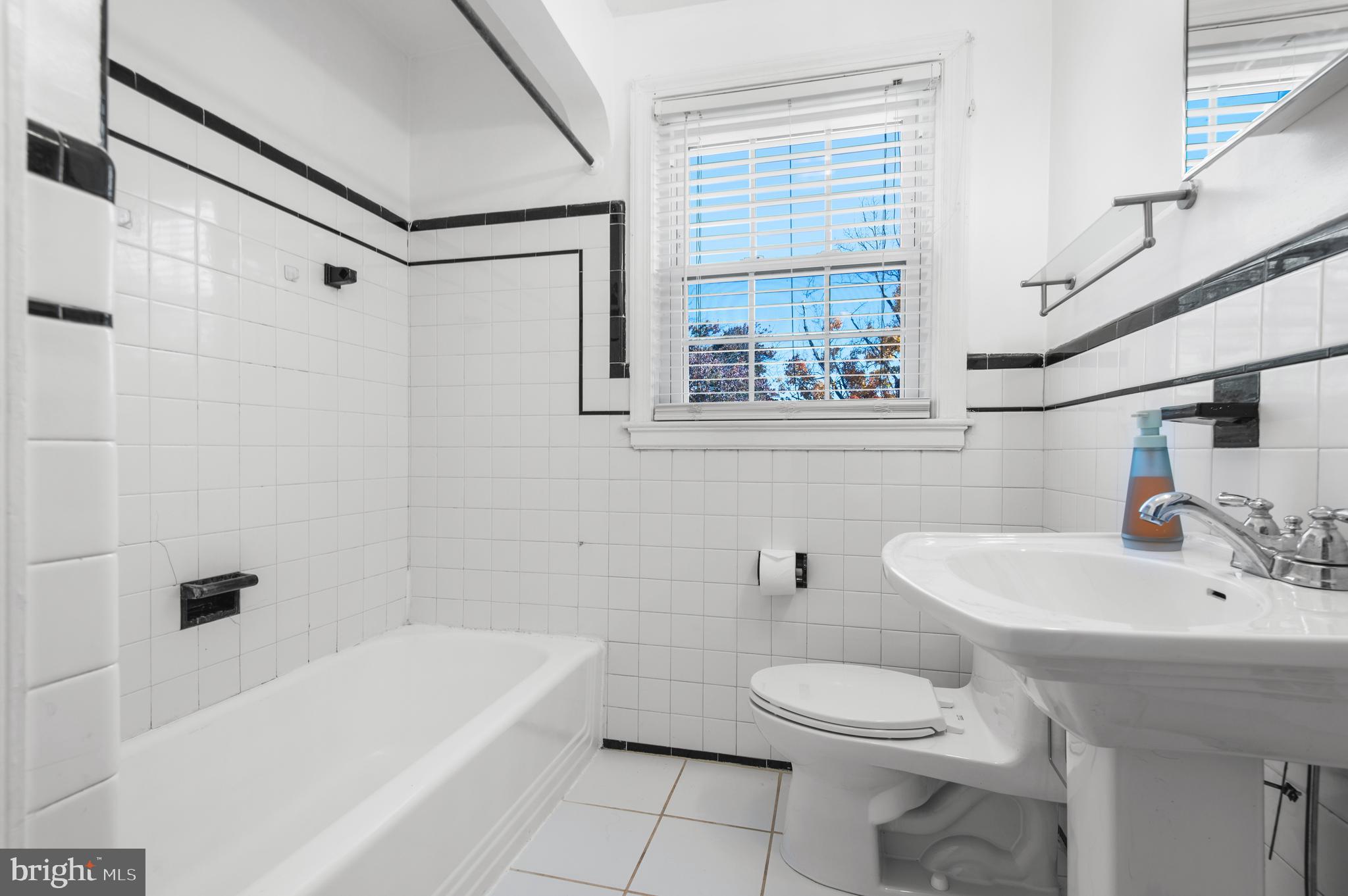 3714 Yolando Road Baltimore, MD 21218 - Photo 16 of 33