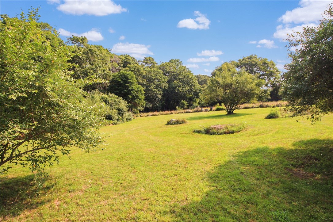 161 Old Harbor Road Westport, MA 02790 - Photo 5 of 11