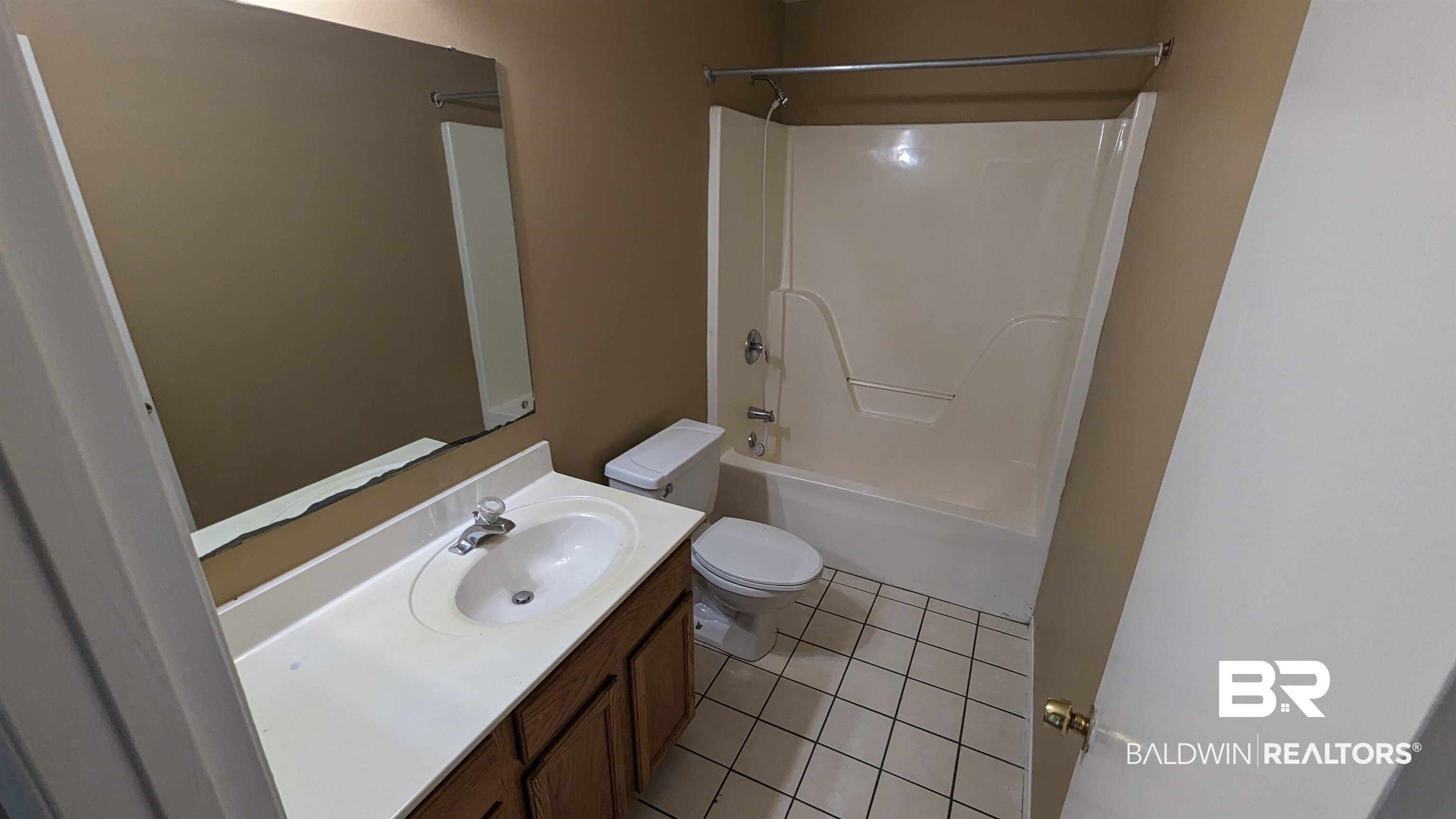 1616 North Cedar Street, Unit 1616 Foley, AL 36535 - Photo 8 of 10