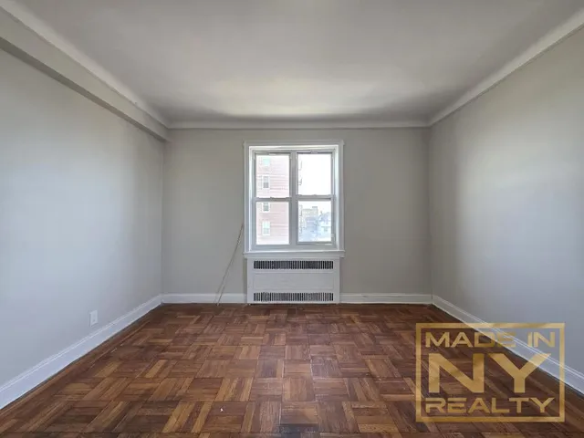 $2,550 | 122-20 Ocean Prom, Unit 3A | Rockaway Park