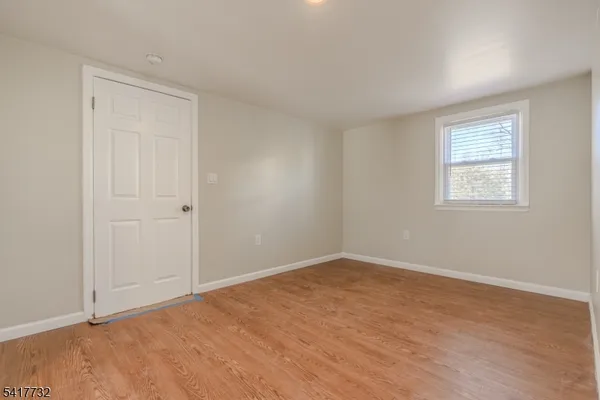 $3,250 | 15 Crown Street, Newark, NJ 07106