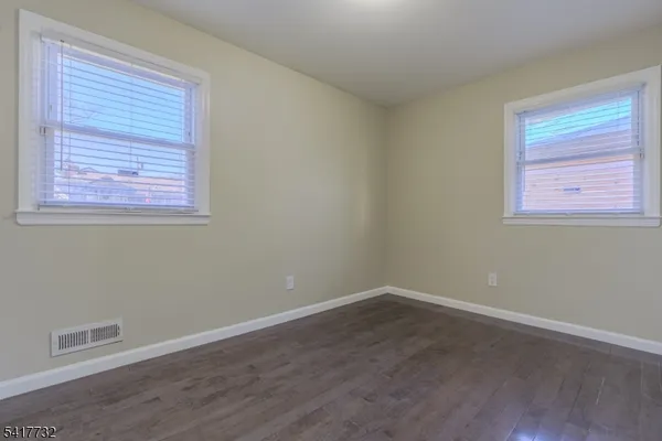 $3,250 | 15 Crown Street, Newark, NJ 07106