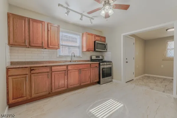 $3,250 | 15 Crown Street, Newark, NJ 07106