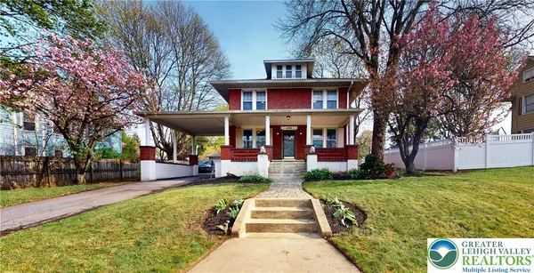 $379,900 | 640 Main Street, Tatamy, PA 18085