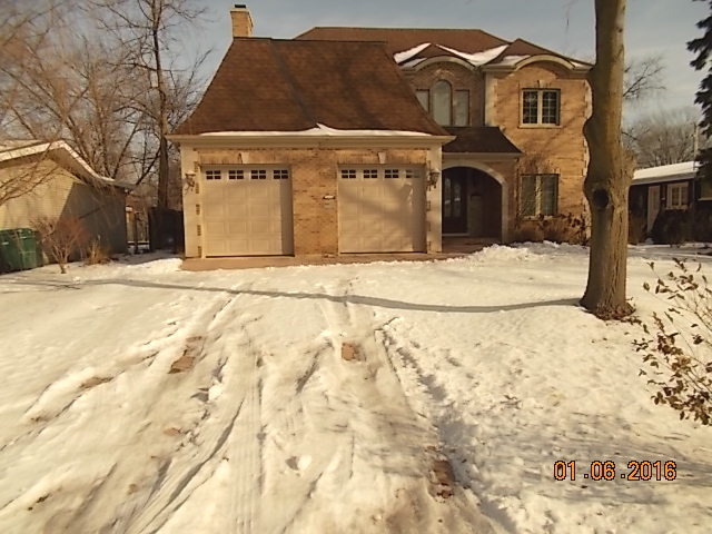 1045 Dell Road Northbrook, IL 60062 - Photo 1 of 8
