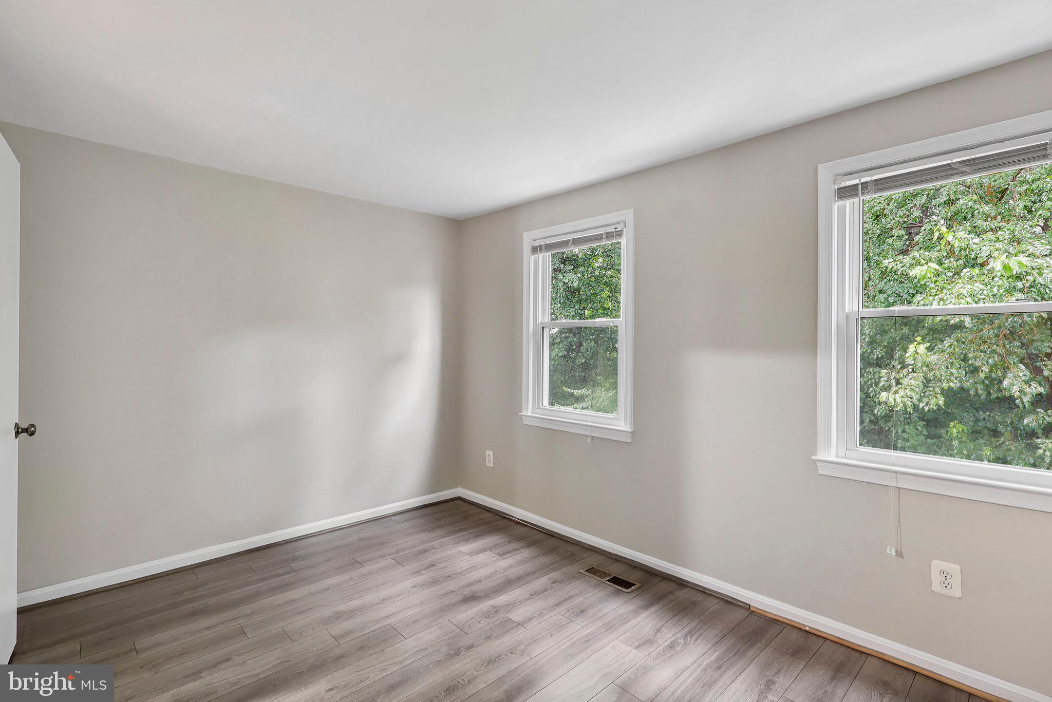 2137 Whisper Way Reston, VA 20191 - Photo 22 of 32