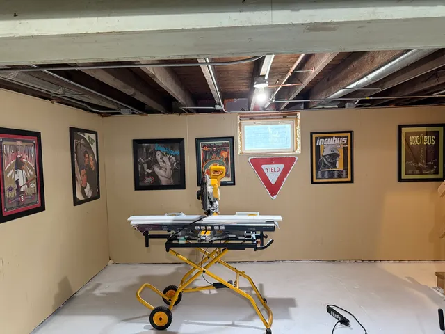 a view of a back yard of the house