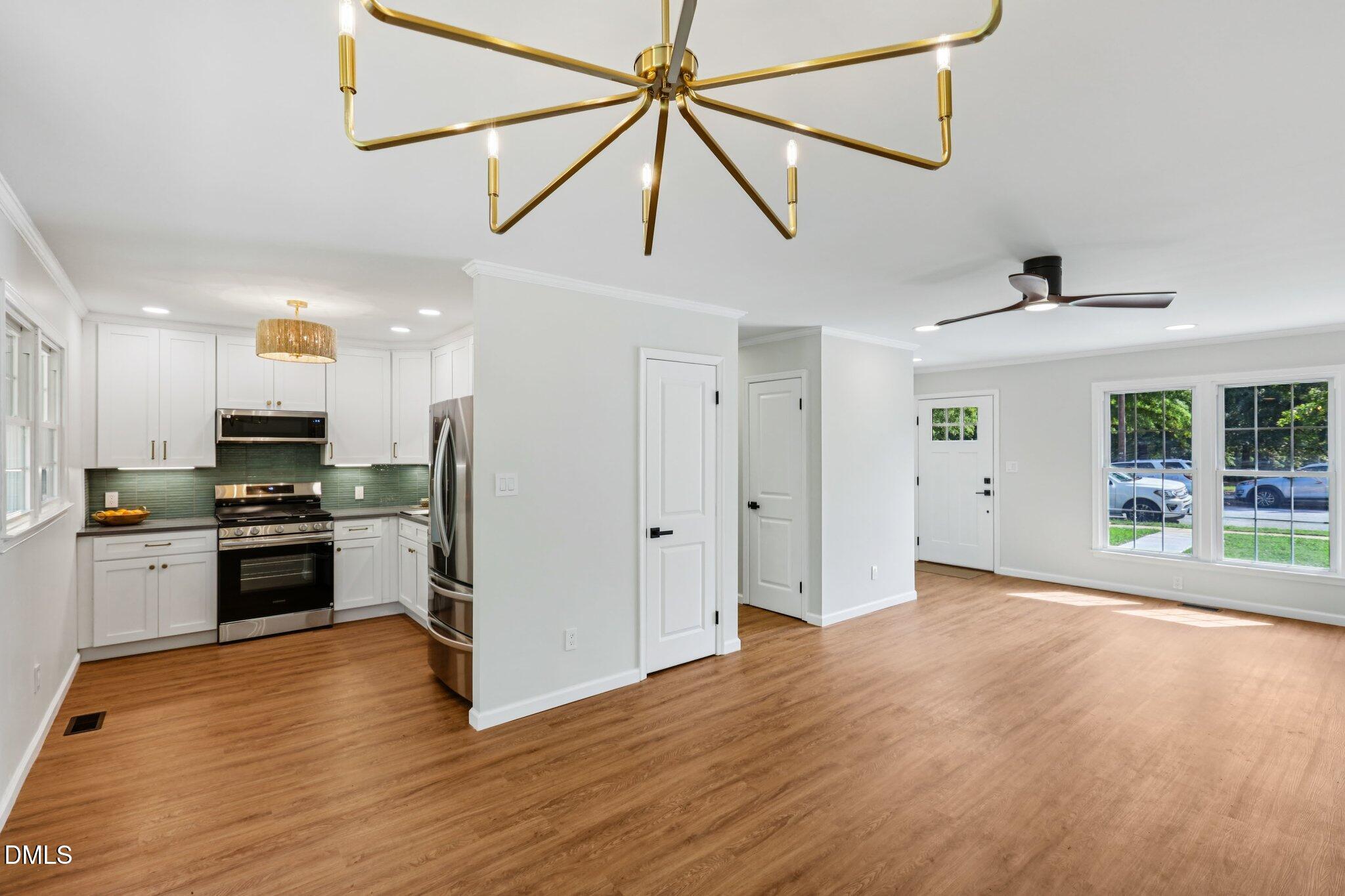 1121 Marlborough Road Raleigh, NC 27610 - Photo 6 of 27 8-web-or-mls-Marlborough Rd-S1009-008