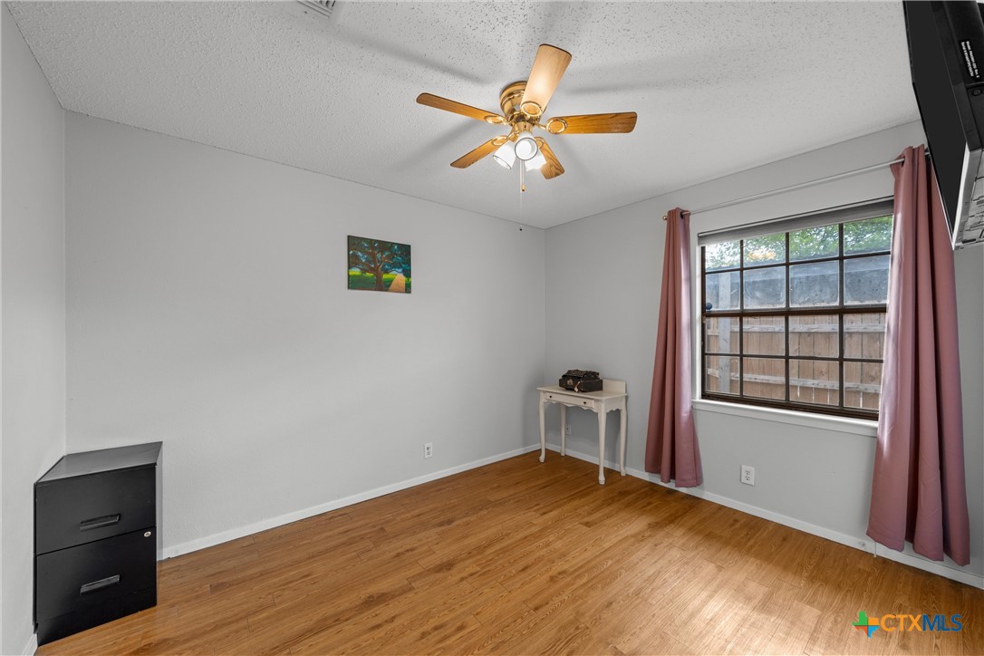 5202 Colonel Travis Temple, TX 76502 - Photo 16 of 27