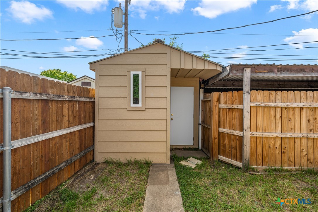 5202 Colonel Travis Temple, TX 76502 - Photo 20 of 27