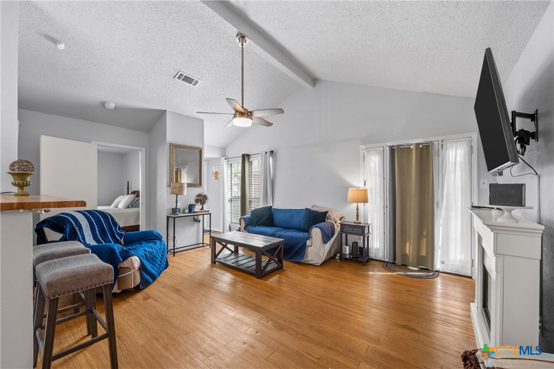 5202 Colonel Travis Temple, TX 76502 - Photo 4 of 27