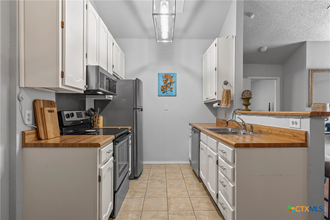 5202 Colonel Travis Temple, TX 76502 - Photo 9 of 27