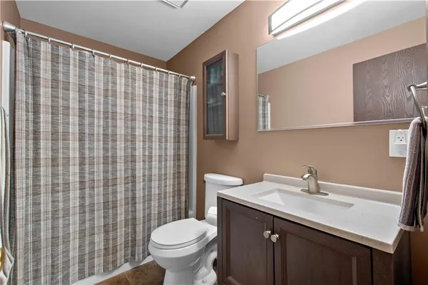 $345,000 | 2554 B Pheasant Run, Wexford, PA 15090