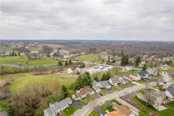 $345,000 | 2554 B Pheasant Run, Wexford, PA 15090