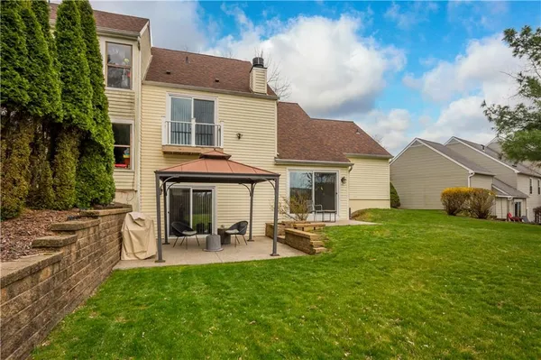 $345,000 | 2554 B Pheasant Run, Wexford, PA 15090