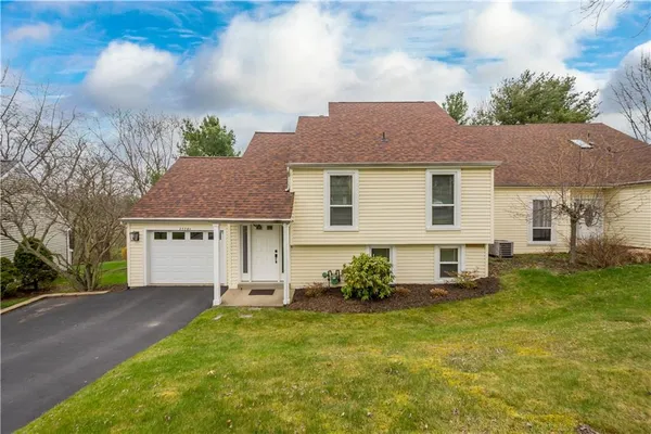 $345,000 | 2554 B Pheasant Run, Wexford, PA 15090