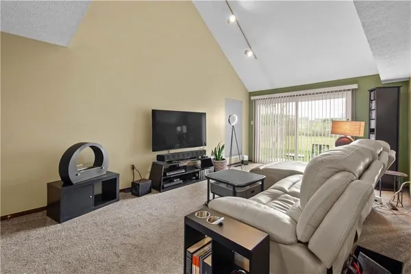 $345,000 | 2554 B Pheasant Run, Wexford, PA 15090