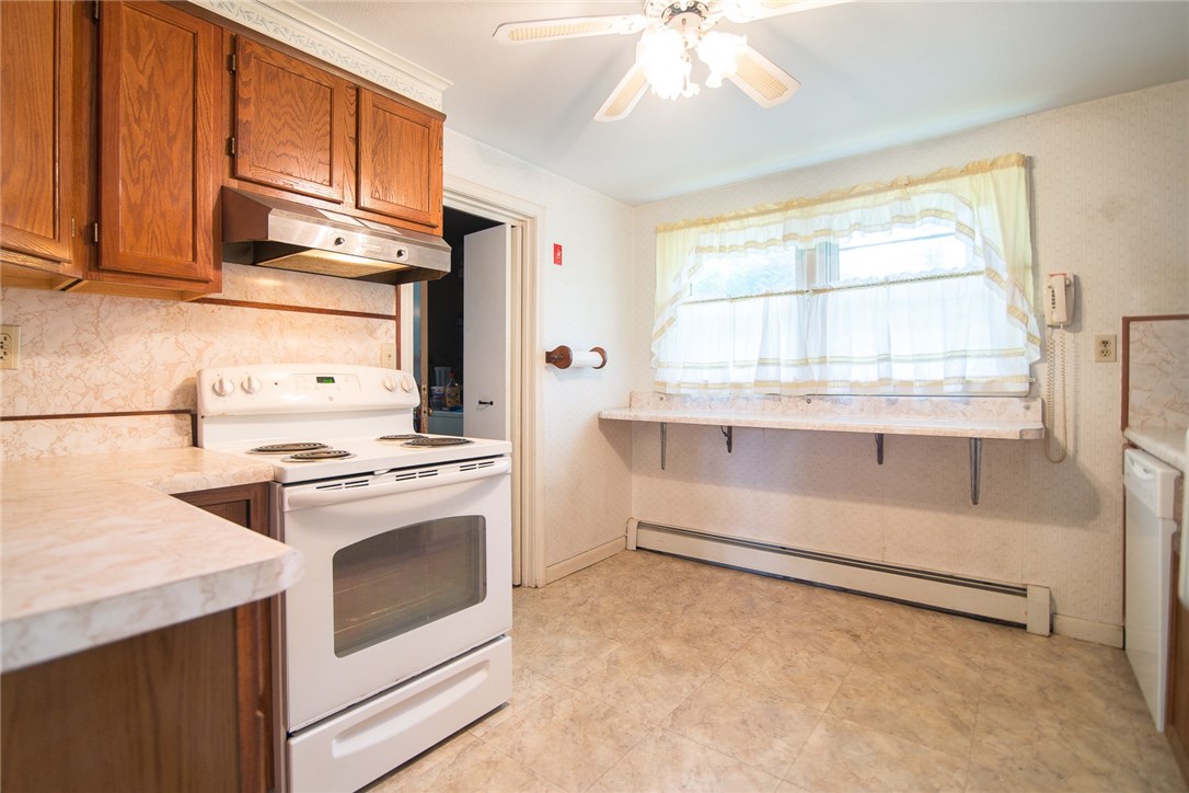 6 Waverly Road Riverside, RI 02915 - Photo 14 of 18