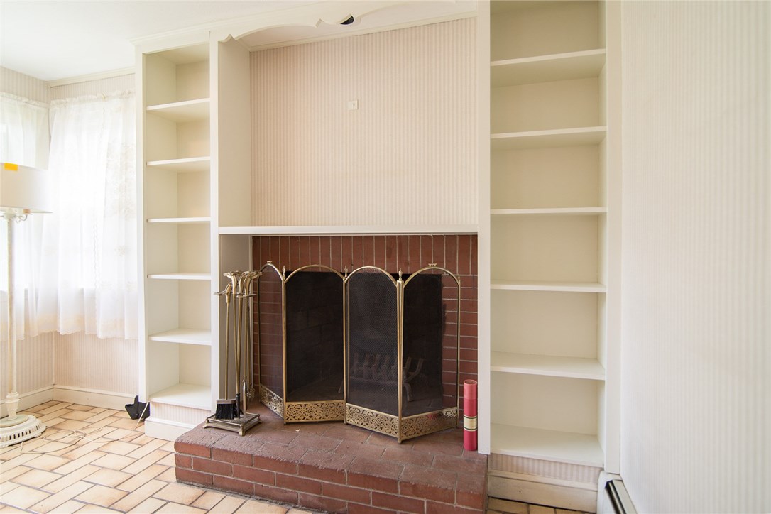 6 Waverly Road Riverside, RI 02915 - Photo 8 of 18