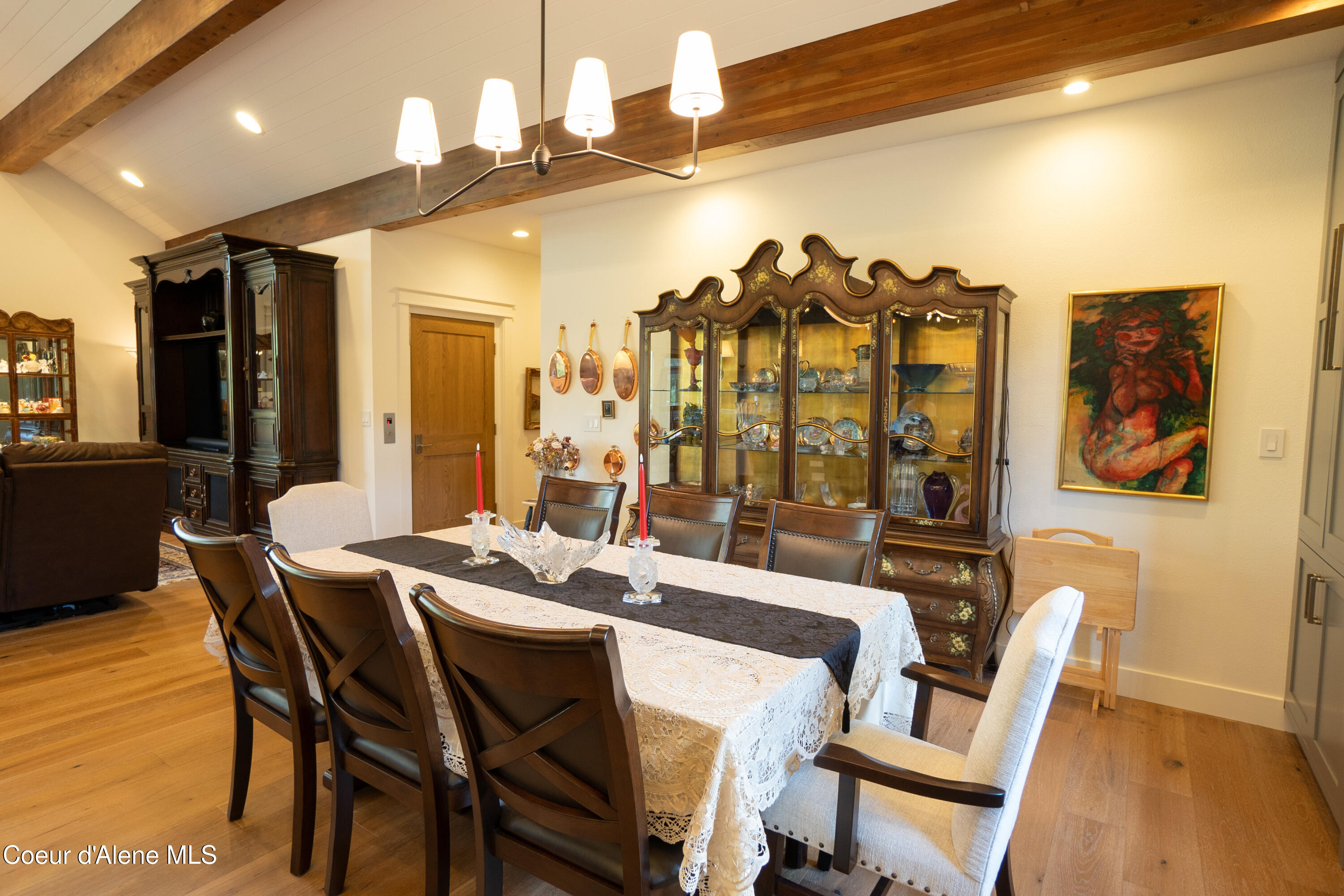 893 Pinnacle Circle Bonners Ferry, ID 83805 - Photo 14 of 55 Dining Table