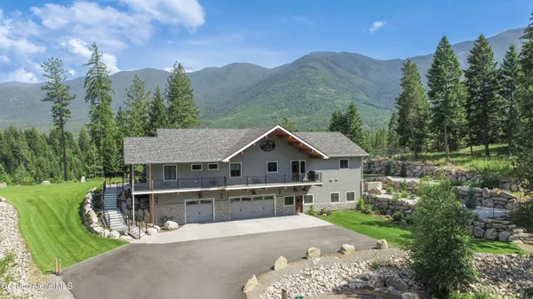 $1,999,000 | 893 Pinnacle Circle, Bonners Ferry, ID 83805