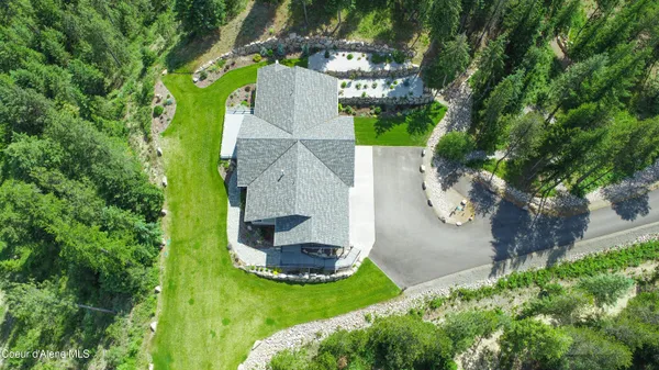 $1,999,000 | 893 Pinnacle Circle, Bonners Ferry, ID 83805