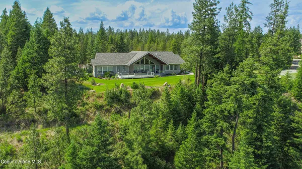 $1,999,000 | 893 Pinnacle Circle, Bonners Ferry, ID 83805