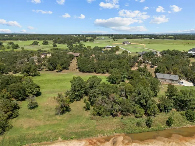 a view of an ocean view