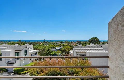 $1,629,000 | 957 Hygeia Avenue, Encinitas, CA 92024