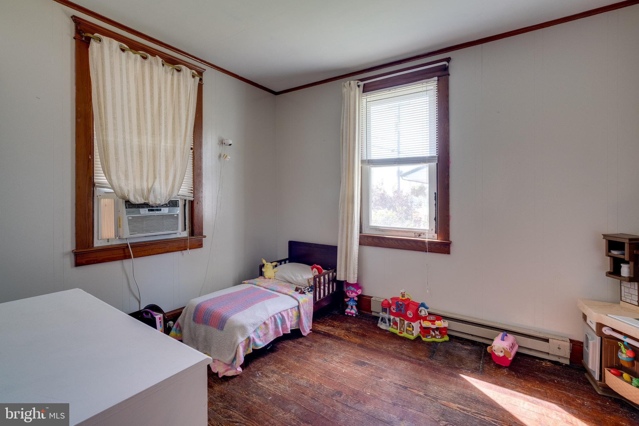 279 Maytown Road Elizabethtown, PA 17022 - Photo 21 of 36 Main Level bedroom 2