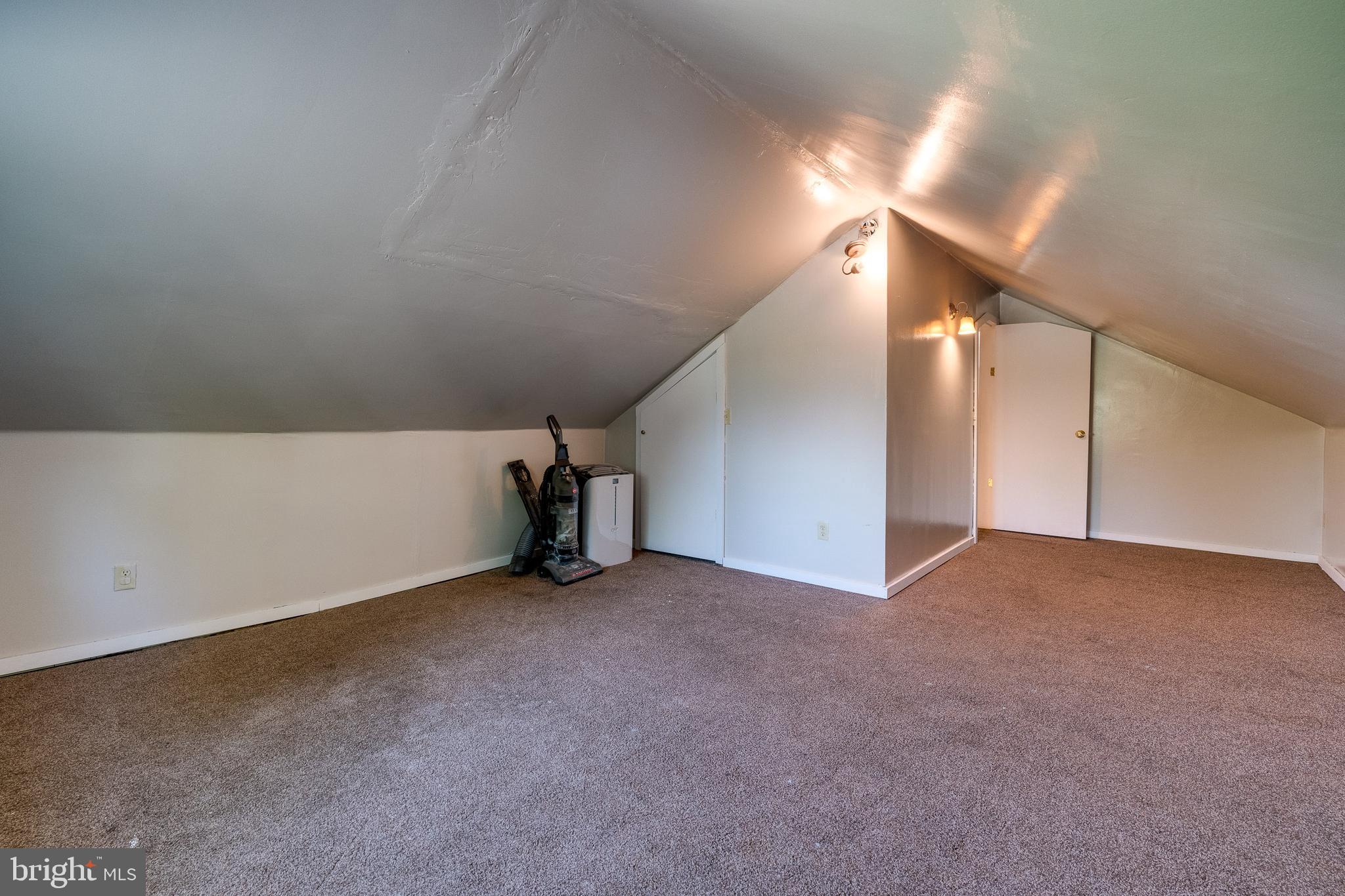 279 Maytown Road Elizabethtown, PA 17022 - Photo 32 of 36 Upstairs bedroom 2
