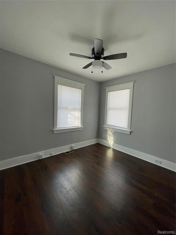 25 Kemp Street Pontiac, MI 48342 - Photo 7 of 7