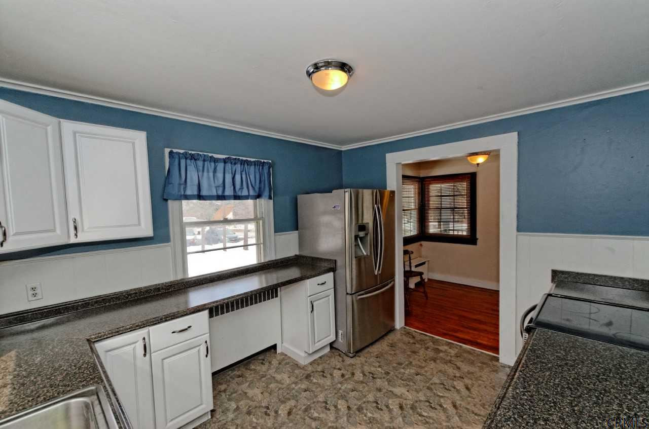 22 Reynolds Road Troy, NY 12180 - Photo 13 of 24 Photo 13