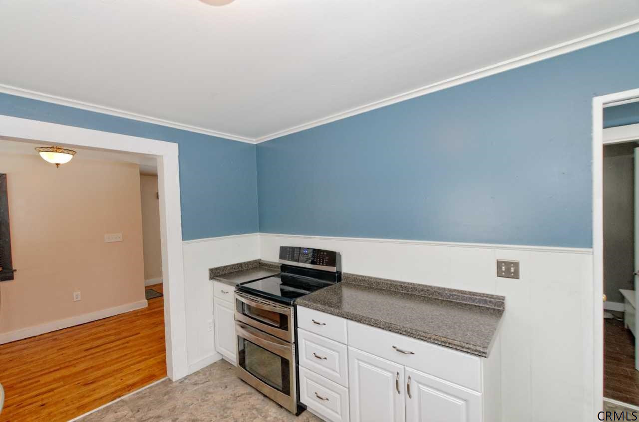 22 Reynolds Road Troy, NY 12180 - Photo 14 of 24 Photo 14