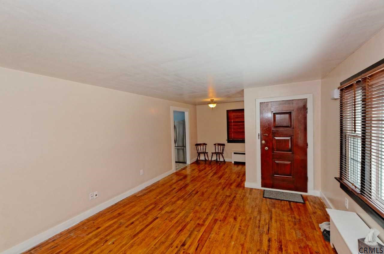 22 Reynolds Road Troy, NY 12180 - Photo 6 of 24 Photo 6