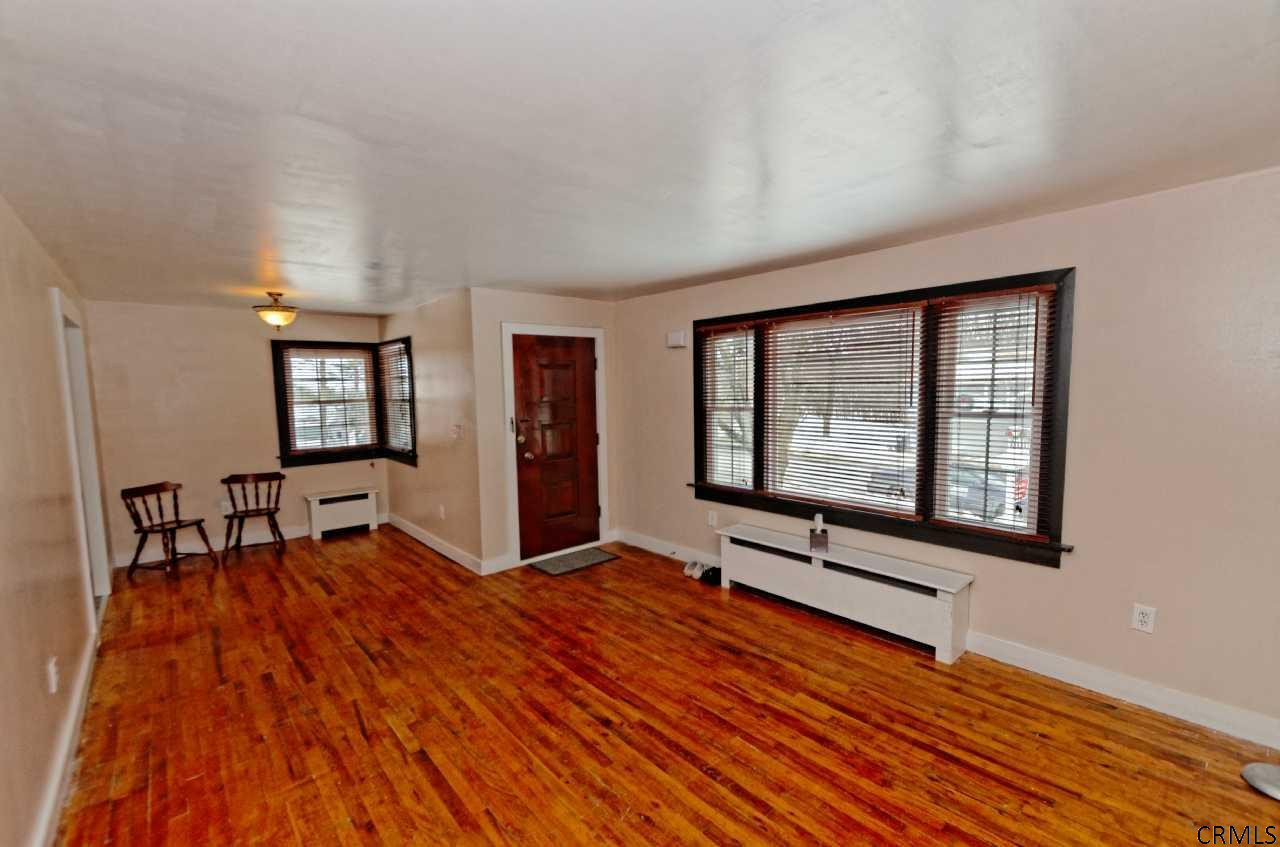 22 Reynolds Road Troy, NY 12180 - Photo 7 of 24 Photo 7