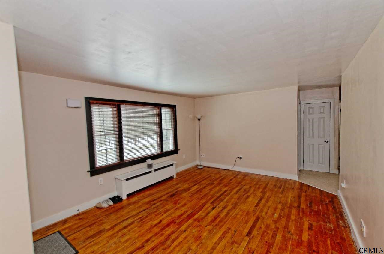 22 Reynolds Road Troy, NY 12180 - Photo 8 of 24 Photo 8