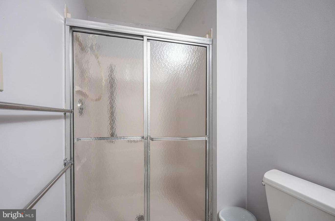 194 Tavistock Road Cherry Hill, NJ 08034 - Photo 15 of 27