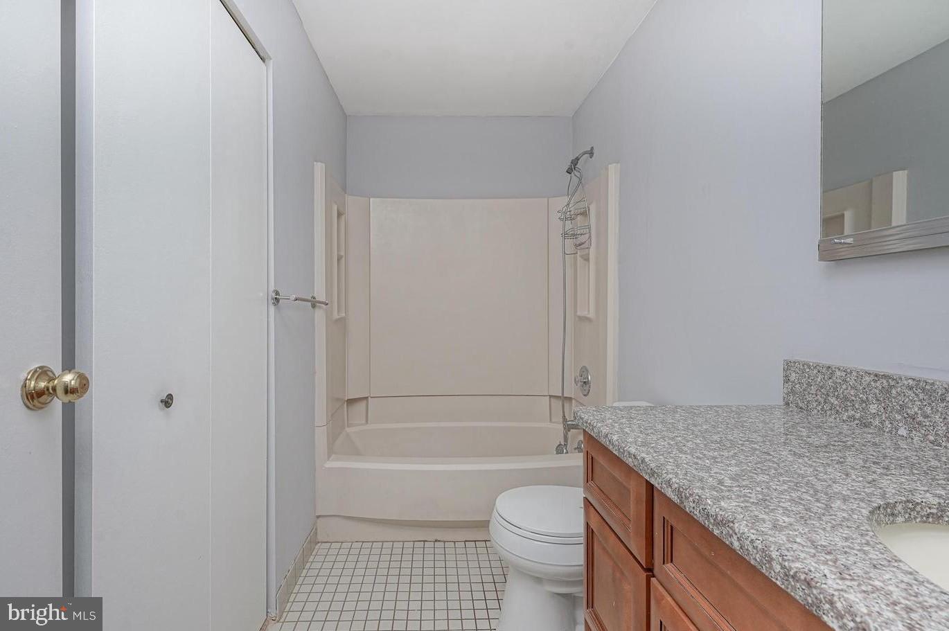 194 Tavistock Road Cherry Hill, NJ 08034 - Photo 8 of 27