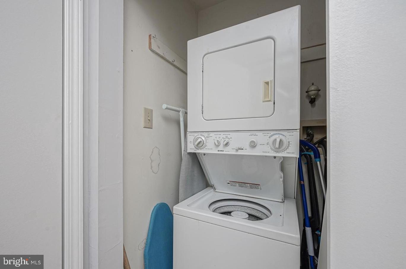 194 Tavistock Road Cherry Hill, NJ 08034 - Photo 9 of 27