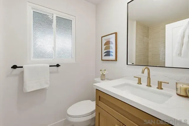 $1,049,000 | 13015 Carriage Road, Poway, CA 92064