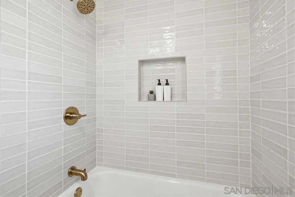 13015 Carriage Road Poway, CA 92064 - Photo 22 of 30