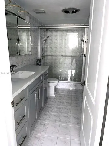 $2,700 | 1501 South Ocean Drive, Unit 1203, Hollywood, FL 33019