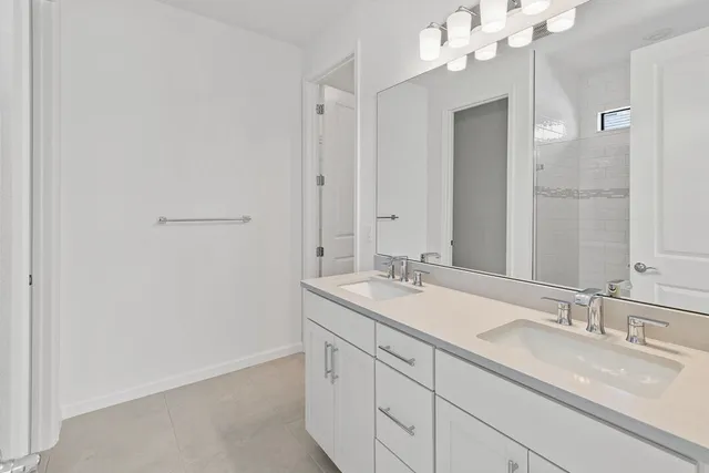 $3,400 | 758 Southeast Courances Dr Port, Port St. Lucie, FL 34984