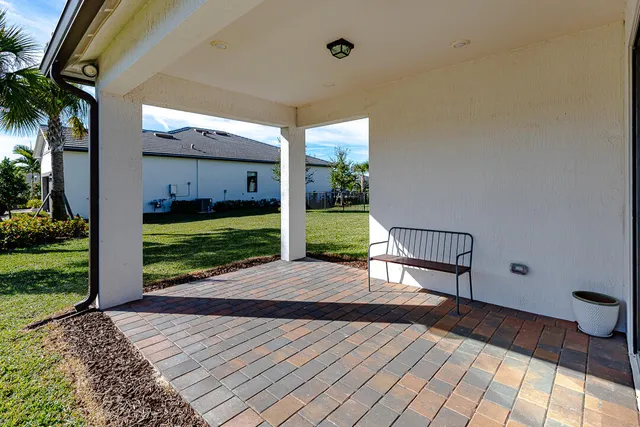 $3,400 | 758 Southeast Courances Dr Port, Port St. Lucie, FL 34984