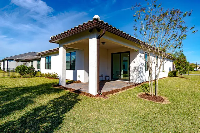 $3,400 | 758 Southeast Courances Dr Port, Port St. Lucie, FL 34984