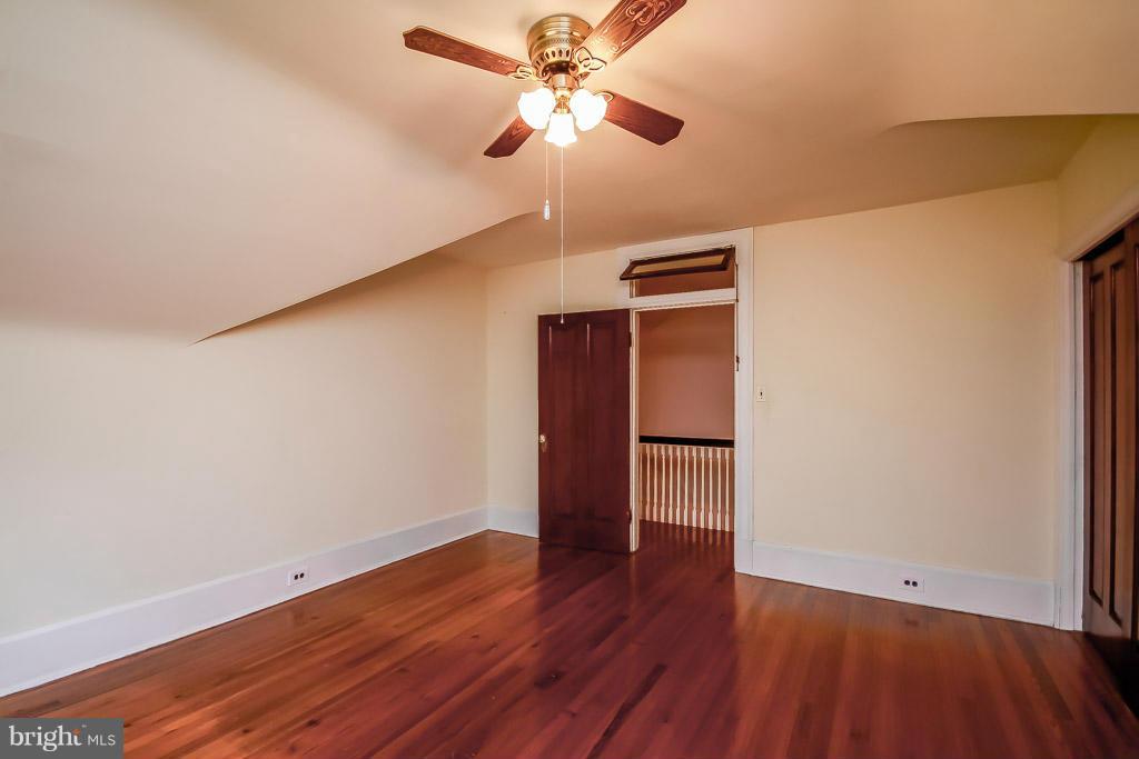 40 Rolling Rd. Baltimore, MD 21228 - Photo 20 of 30 Bedroom